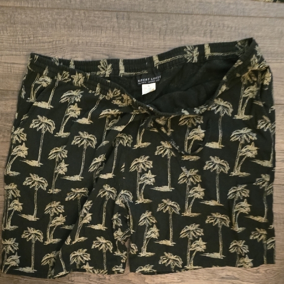 Robert Louis Black and Cream Tropical Pajama Set - Picture 5 of 5